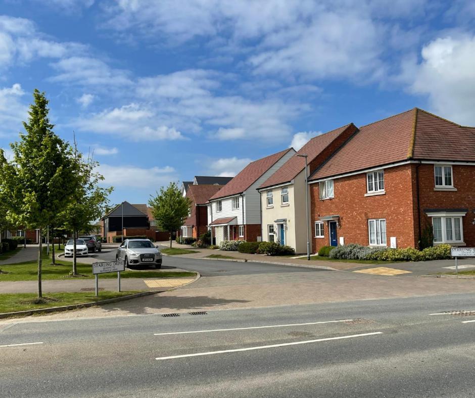 Ashford Holiday Home Sleeps 6 Free Parking Wifi Willesborough Bagian luar foto